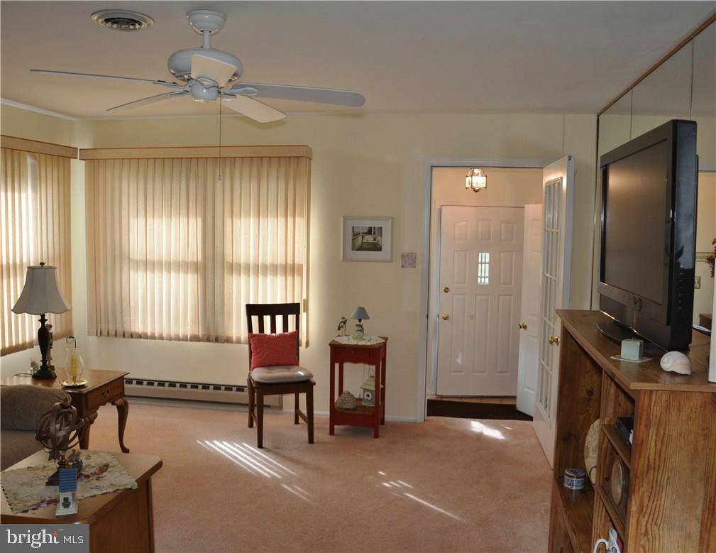 27 Fir Road, Unit 15 Manahawkin, NJ 08050 - Photo 9 of 26 Gallery Image 9