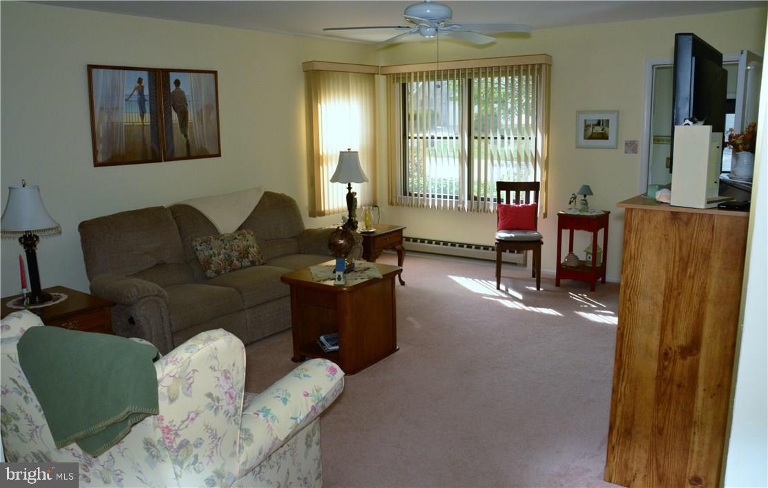 27 Fir Road, Unit 15 Manahawkin, NJ 08050 - Photo 10 of 26 Gallery Image 10