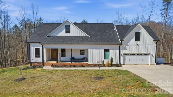 $779,900 | 128 Laurel Ridge Drive, Statesville, NC 28677