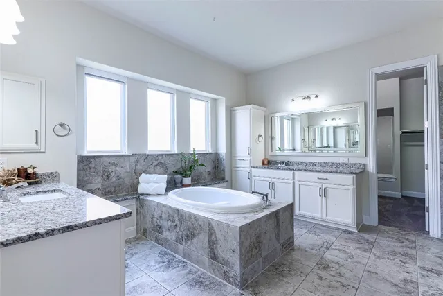 $649,900 | 833 Tabernash, Leander, TX 78641