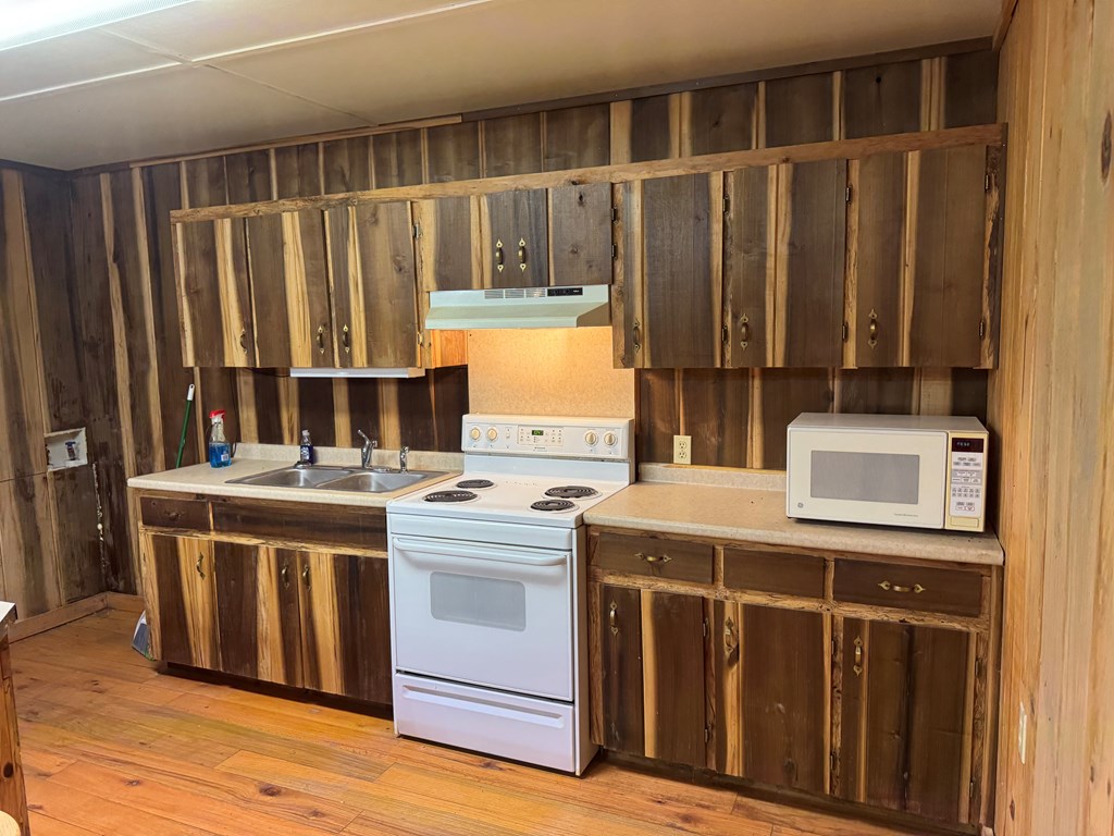 212 Shelton Road Suches, GA 30572 - Photo 3 of 23