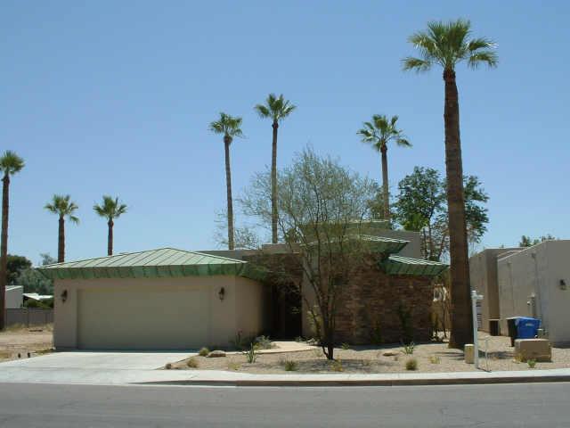 809 East Ocotillo Road Phoenix, AZ 85014 - Photo 1 of 1 Primary Photo