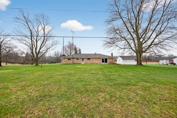 $274,900 | 3526 Van Horn Road, Jackson, MI 49201