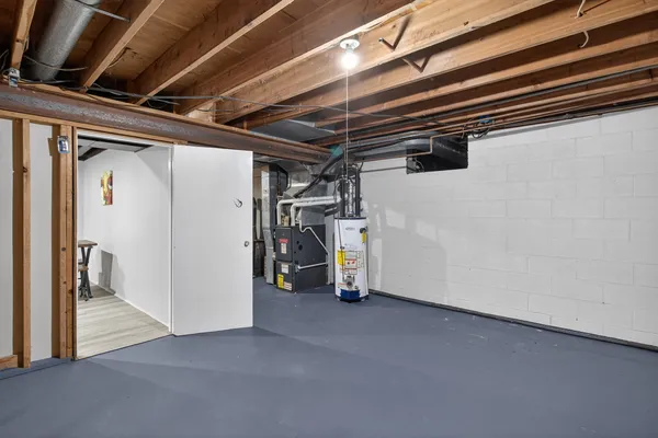 $274,900 | 3526 Van Horn Road, Jackson, MI 49201