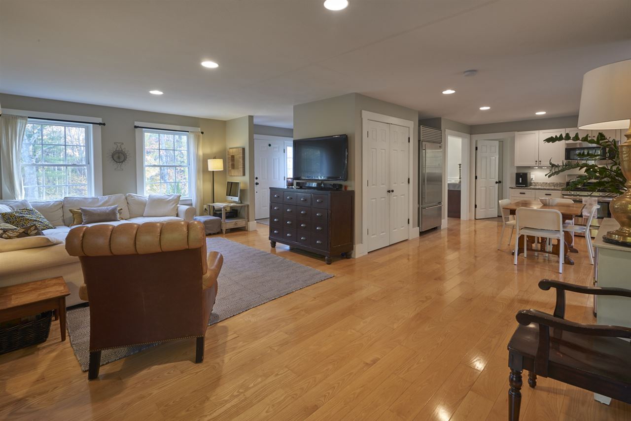 10 Depot Road Hampstead, NH 03841 - Photo 22 of 34