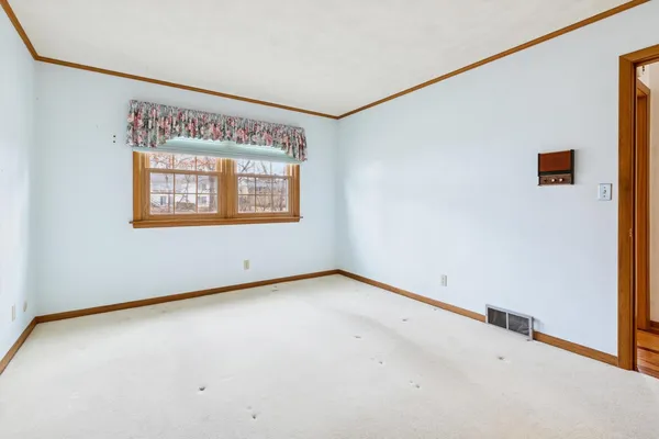 $245,000 | 4610 34th Avenue, Moline, IL 61265