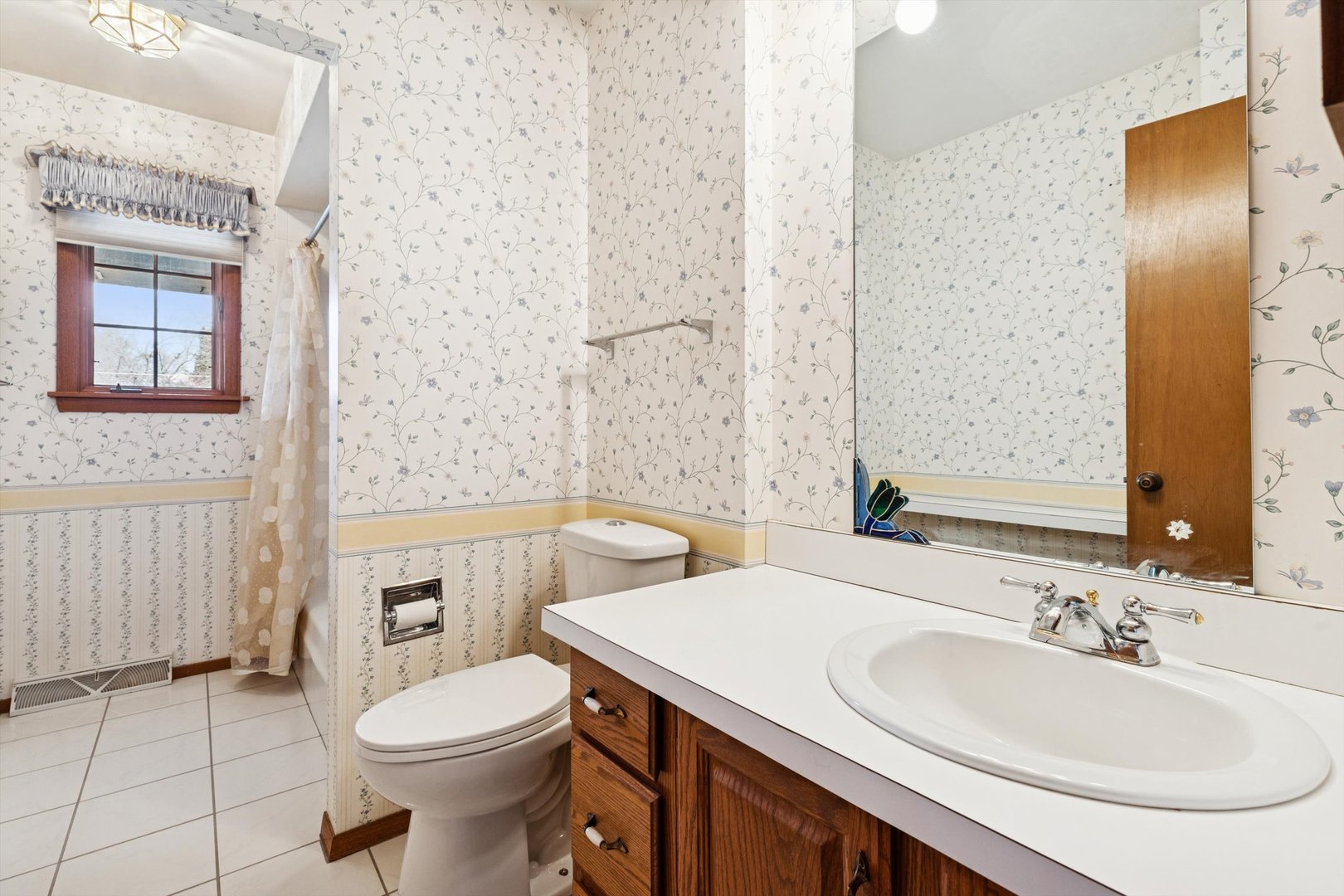 4610 34th Avenue Moline, IL 61265 - Photo 24 of 41