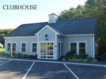 $2,100 | 7 Blueberry Drive(55 Plus), Unit 5, Lakeville, MA 02347