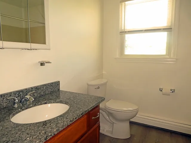 $2,100 | 7 Blueberry Drive(55 Plus), Unit 5, Lakeville, MA 02347