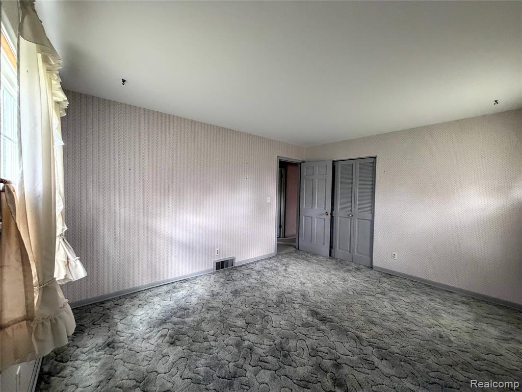 8079 Farley Road Pinckney, MI 48169 - Photo 21 of 43