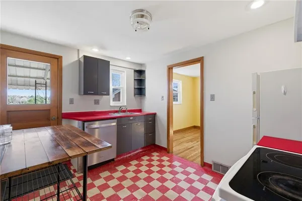$395,000 | 1134 Peermont Avenue, Pittsburgh, PA 15216