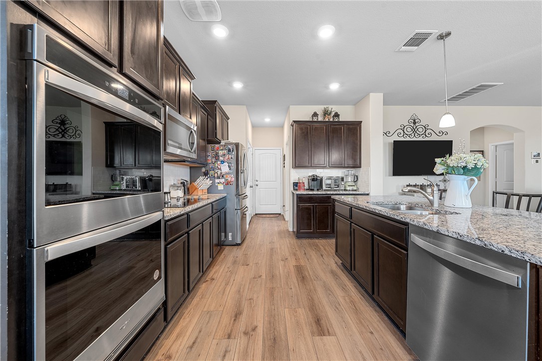 5616 Beckon Falls Waco, TX 76708 - Photo 11 of 34