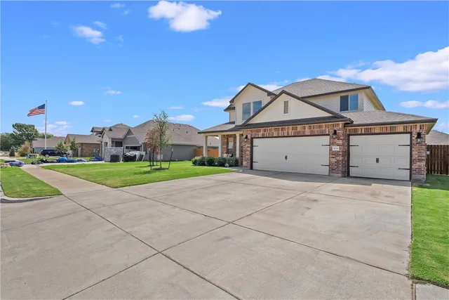 $422,000 | 5616 Beckon Falls, Waco, TX 76708