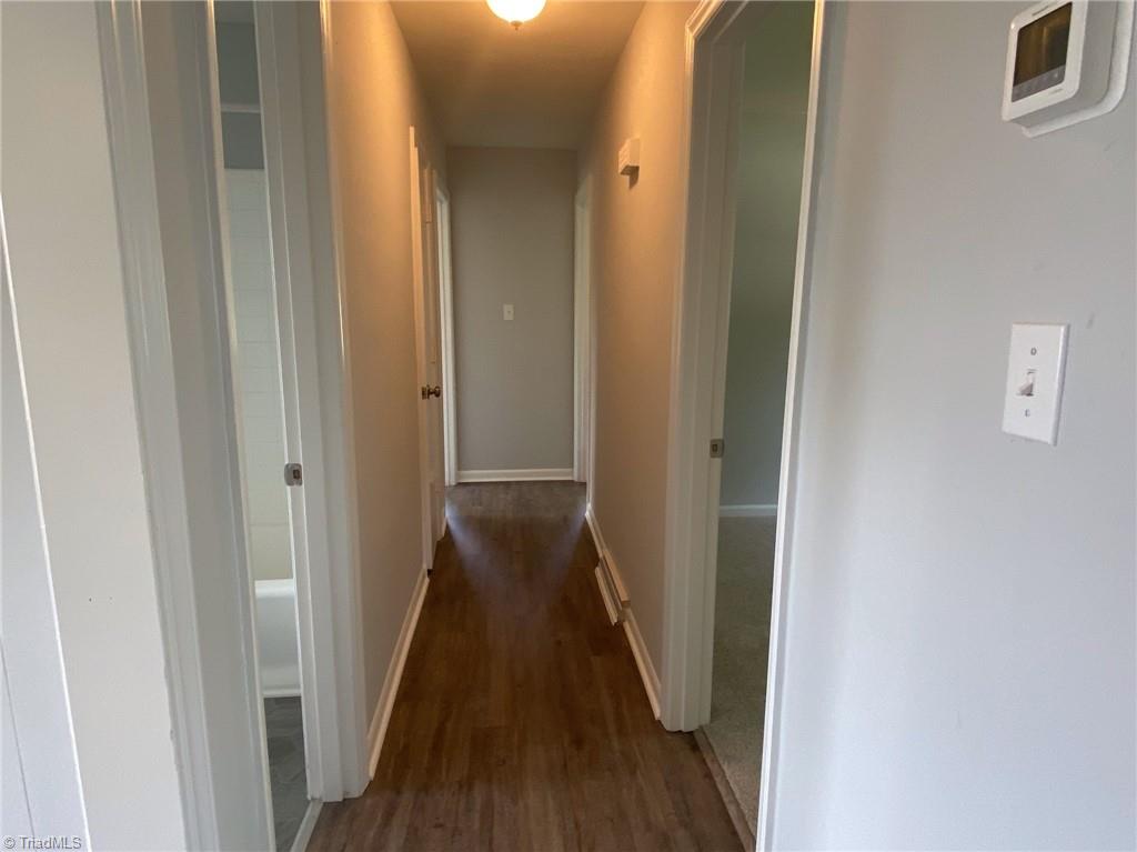 411 Oakview Road High Point, NC 27265 - Photo 14 of 49