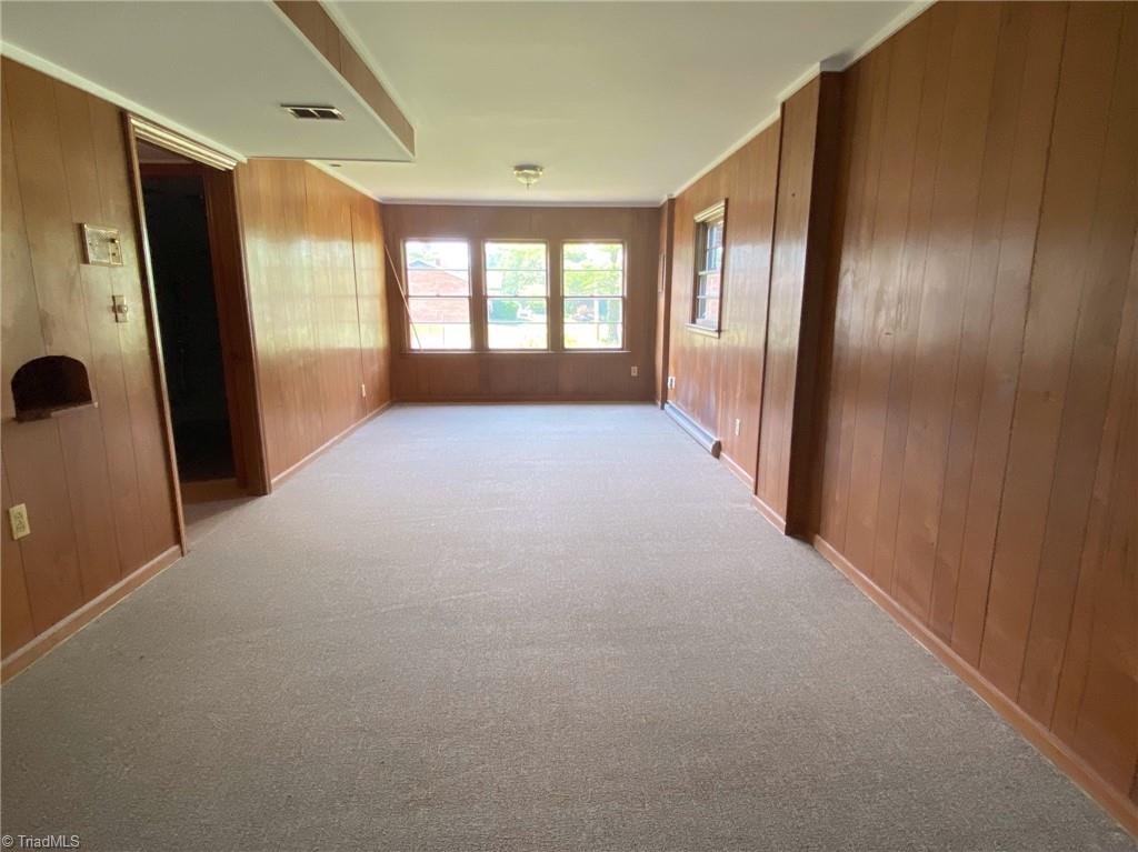 411 Oakview Road High Point, NC 27265 - Photo 26 of 49