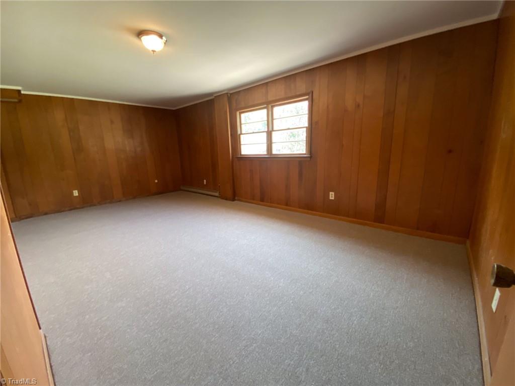 411 Oakview Road High Point, NC 27265 - Photo 28 of 49