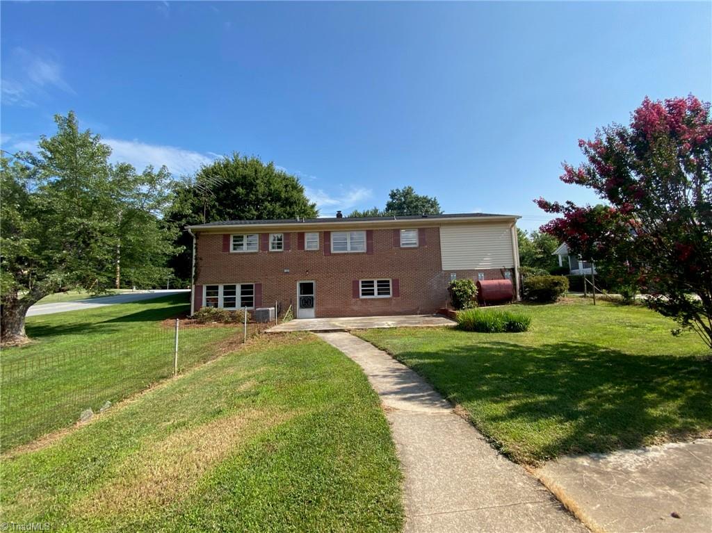 411 Oakview Road High Point, NC 27265 - Photo 40 of 49