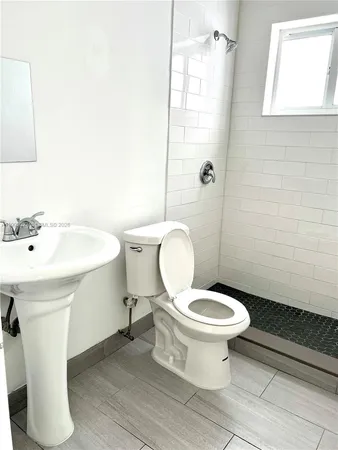 $2,300 | 2121 Southwest 4th Street, Unit 2, Miami, FL 33135