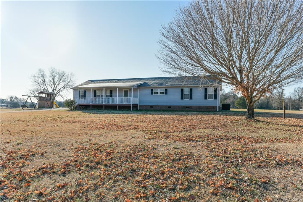 566 Monticello Road Lancaster, SC 29720 - Photo 2 of 24 Gallery Image 2