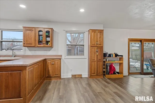 $244,500 | 50 Crusaders Road, Springfield, IL 62704