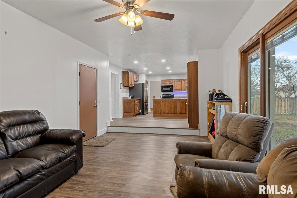 50 Crusaders Road Springfield, IL 62704 - Photo 18 of 42