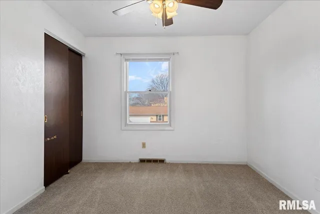 $244,500 | 50 Crusaders Road, Springfield, IL 62704