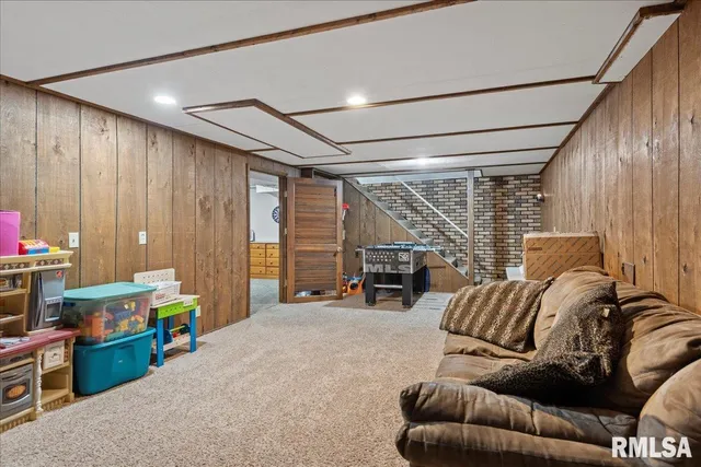 $244,500 | 50 Crusaders Road, Springfield, IL 62704