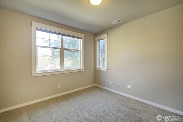 $4,495 | 2430 Northwest Stoney Creek Drive, Issaquah, WA 98027