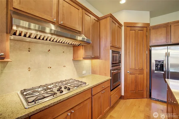 $4,495 | 2430 Northwest Stoney Creek Drive, Issaquah, WA 98027