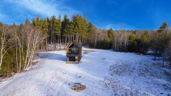 $1,200,000 | 109 Winhall Hollow Road, Winhall, VT 05340