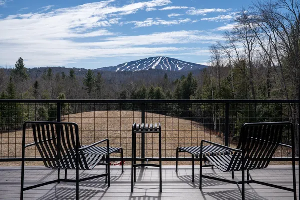 $1,200,000 | 109 Winhall Hollow Road, Winhall, VT 05340