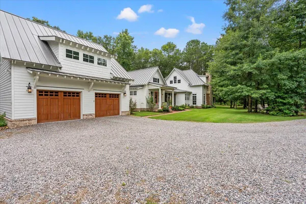 $1,295,000 | 2826 State Rd S-10-2147, Johns Island, SC 29455