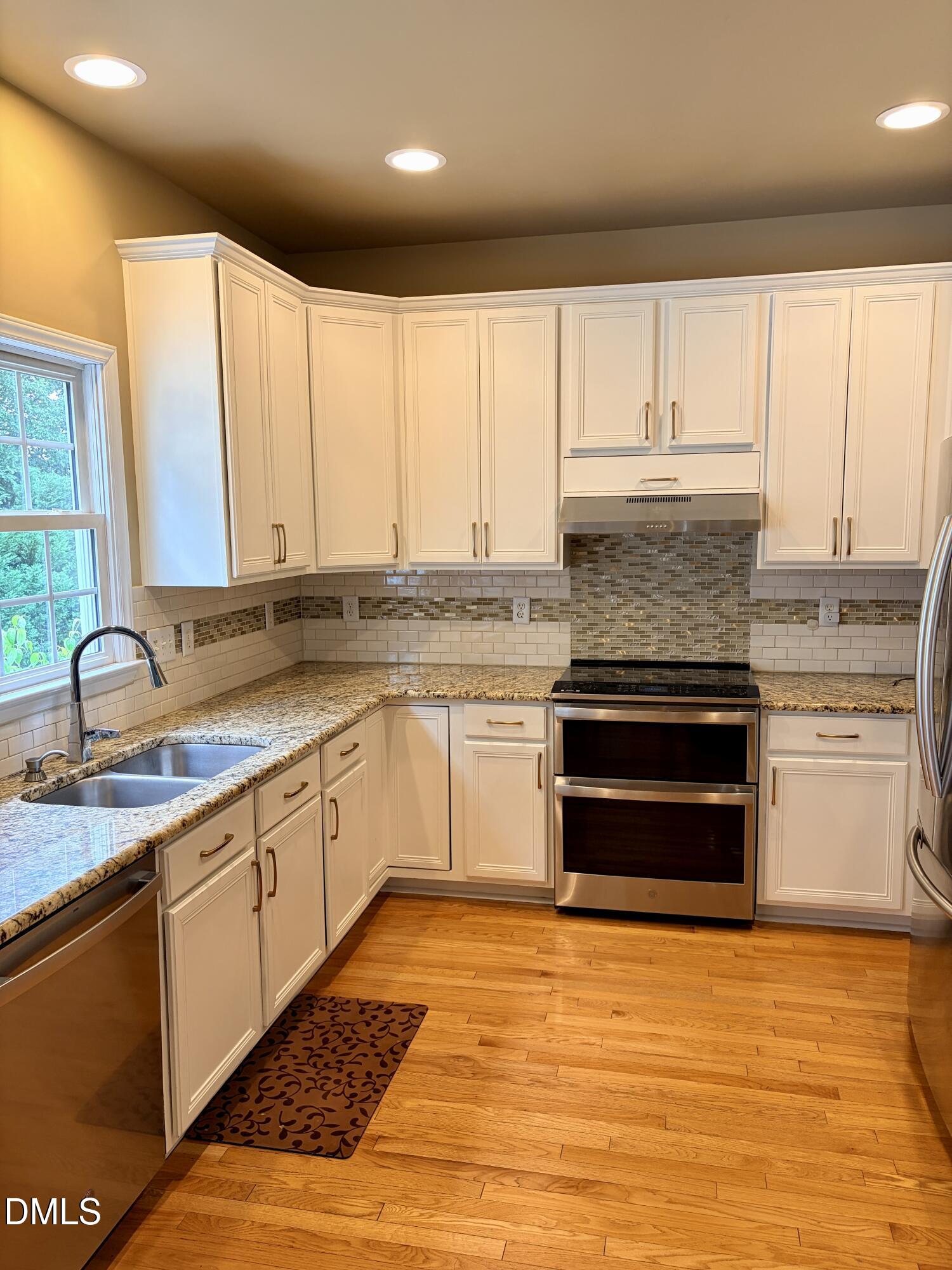 1706 Autumn Ridge Drive Durham, NC 27712 - Photo 9 of 34 Kitchen