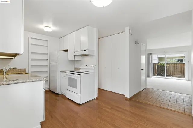 $445,000 | 14617 Doolittle Drive, San Leandro, CA 94577