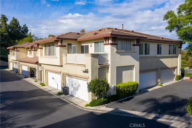 $3,300 | 17 Aurora, Aliso Viejo, CA 92656