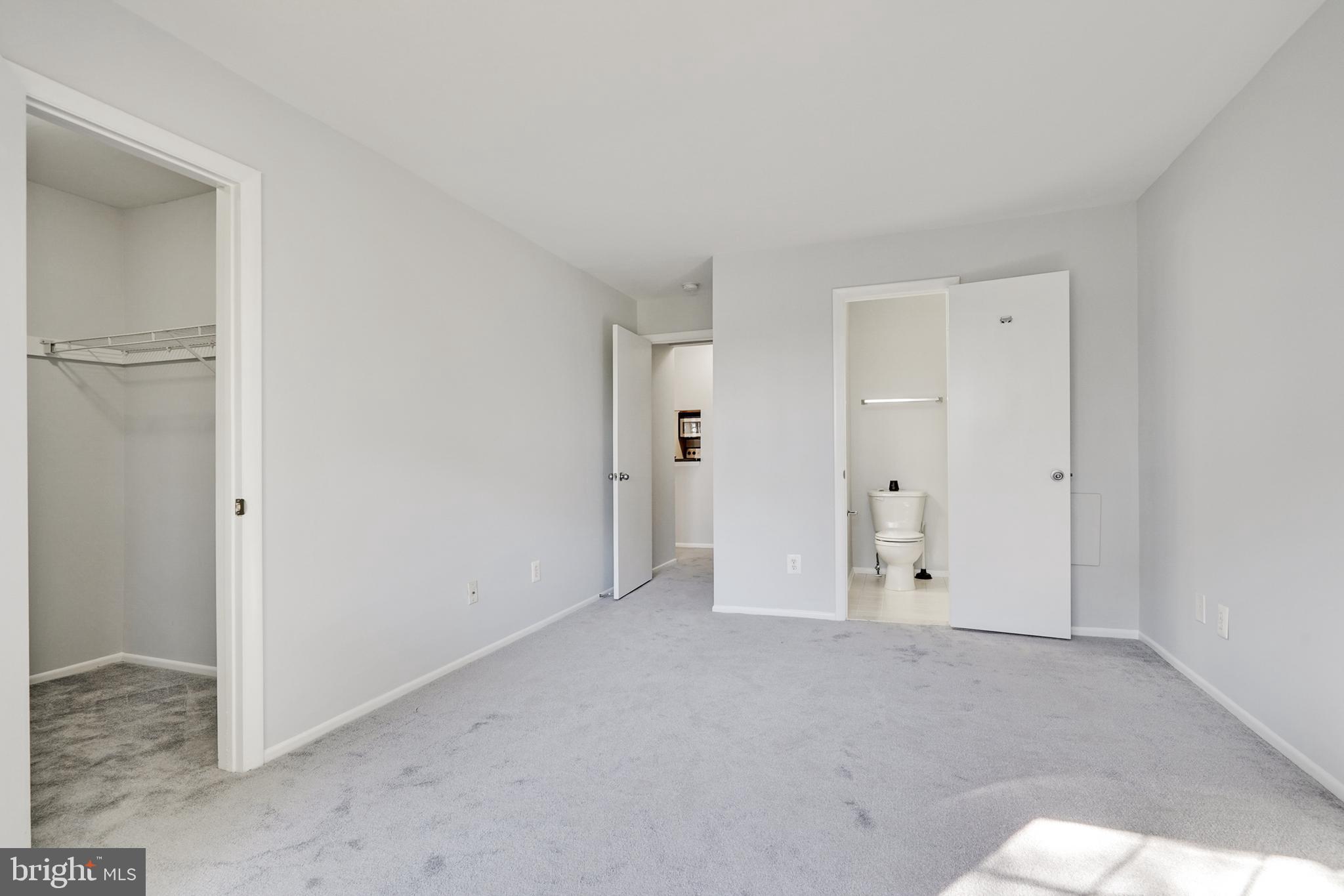 1781 Jonathan Way, Unit 1781I Reston, VA 20190 - Photo 17 of 48 a view of an empty room