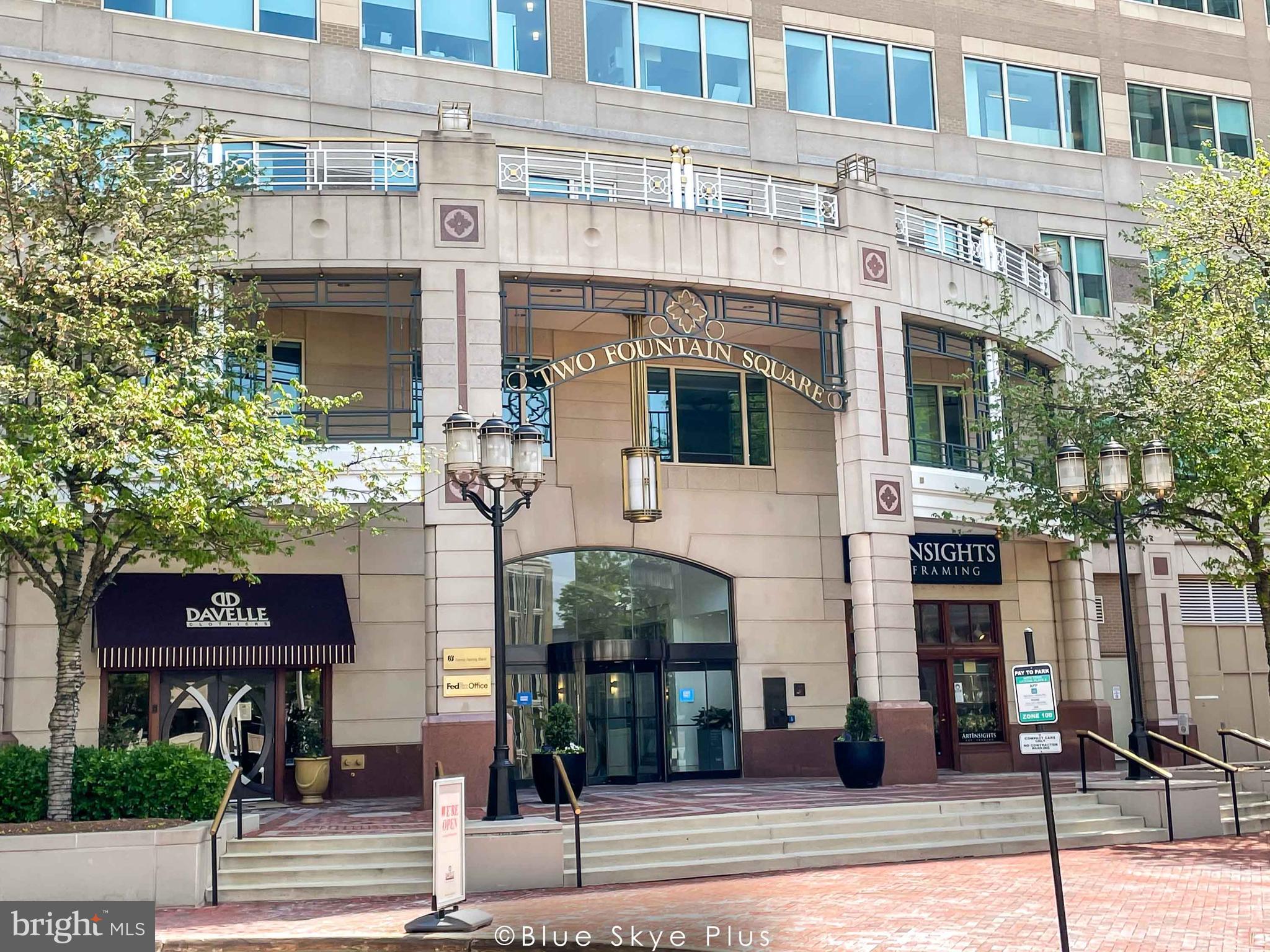 1781 Jonathan Way, Unit 1781I Reston, VA 20190 - Photo 22 of 48 front view of a building