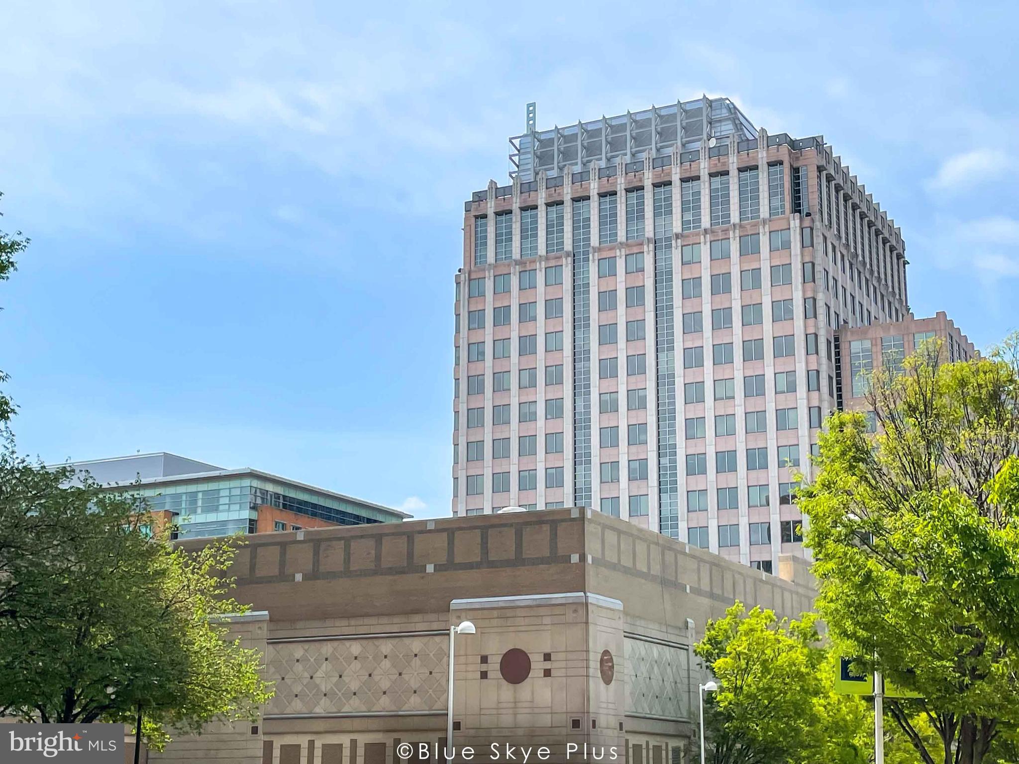 1781 Jonathan Way, Unit 1781I Reston, VA 20190 - Photo 24 of 48 a front view of a building
