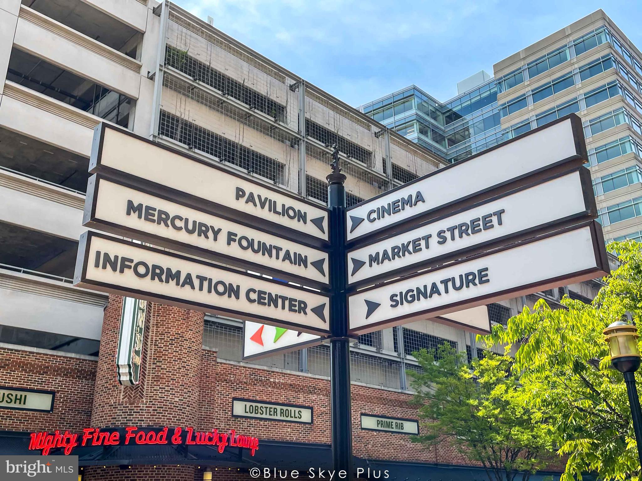 1781 Jonathan Way, Unit 1781I Reston, VA 20190 - Photo 32 of 48 a front view of a building