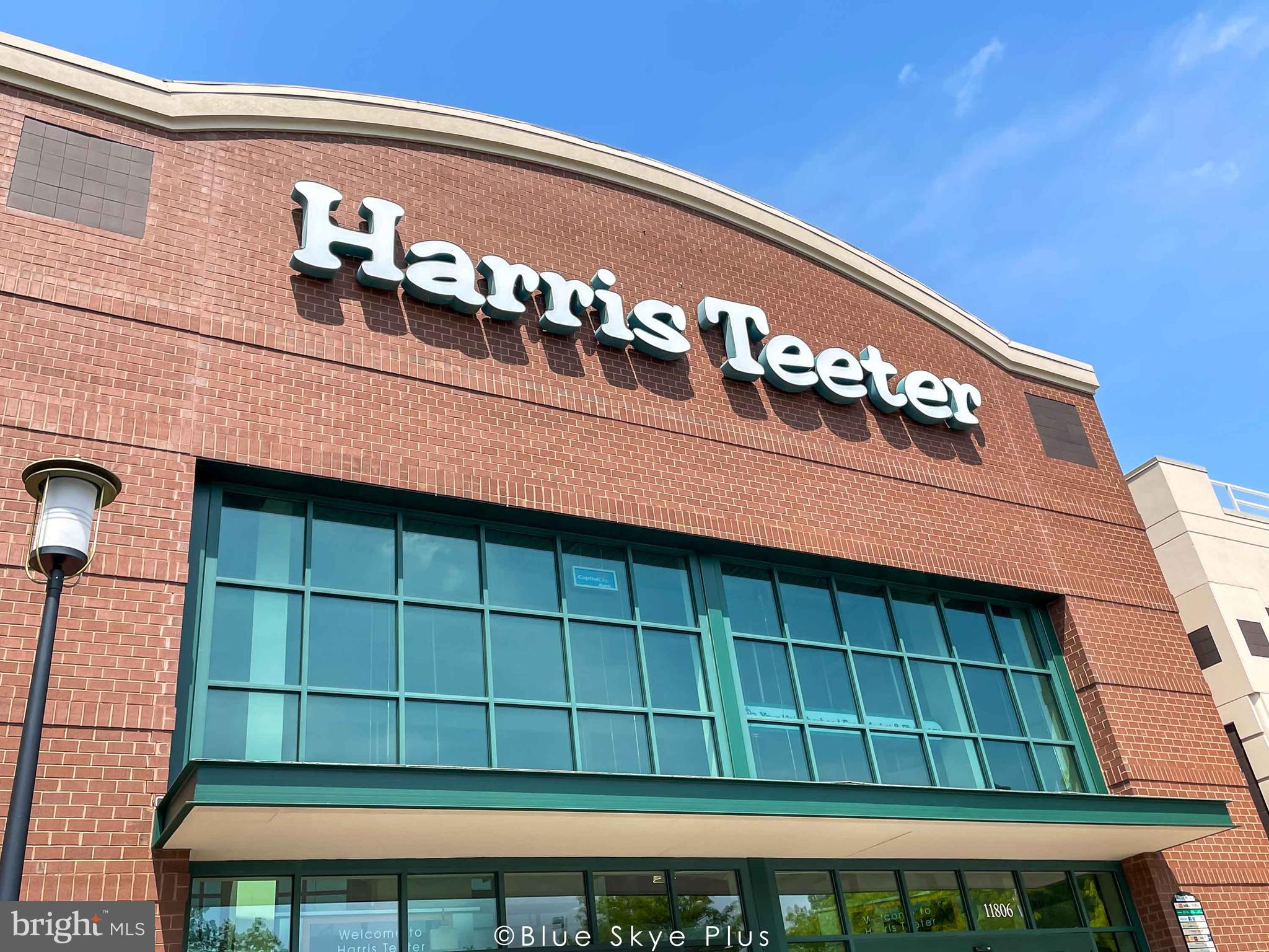 1781 Jonathan Way, Unit 1781I Reston, VA 20190 - Photo 45 of 48 a front view of a building