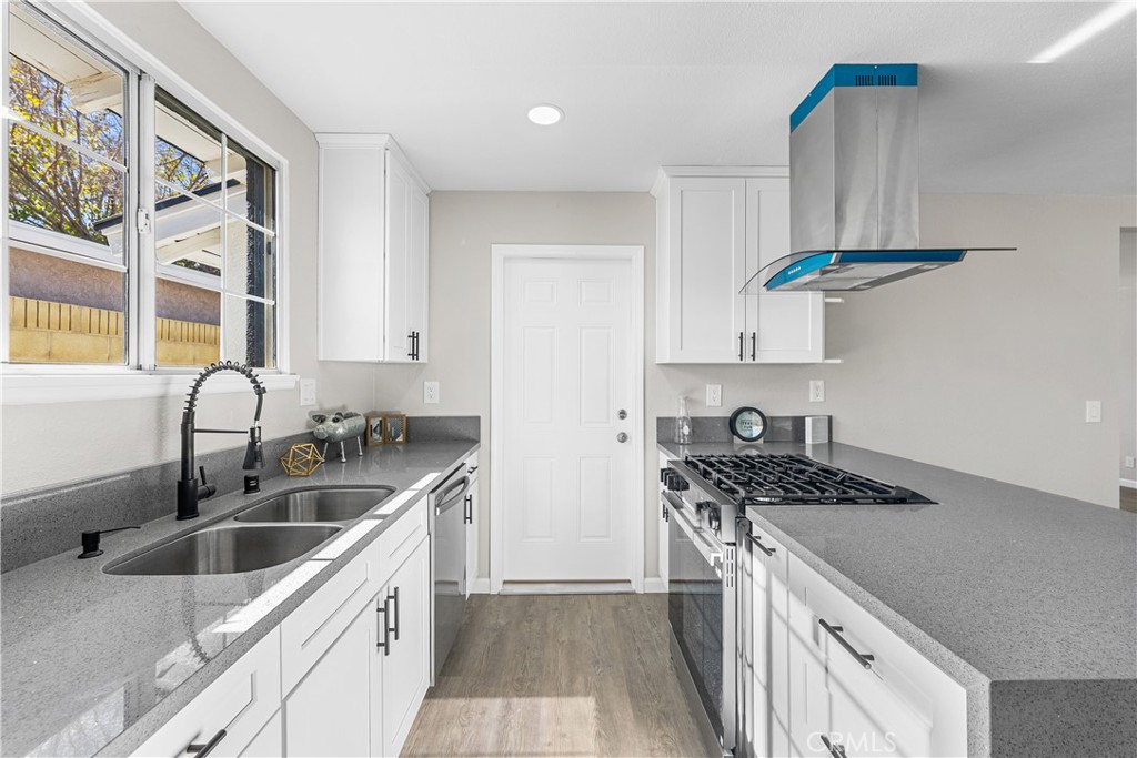 37410 Larkin Avenue Palmdale, CA 93550 - Photo 26 of 48