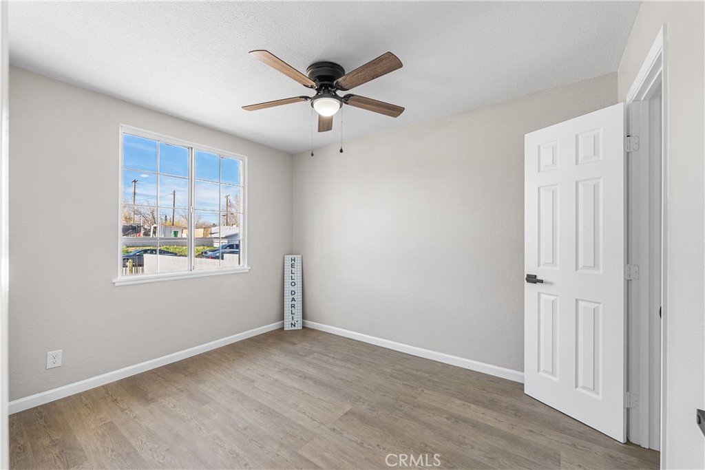 37410 Larkin Avenue Palmdale, CA 93550 - Photo 29 of 48