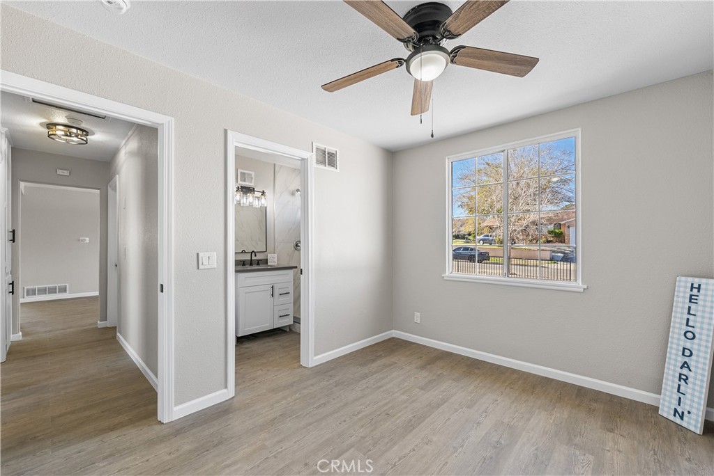 37410 Larkin Avenue Palmdale, CA 93550 - Photo 31 of 48