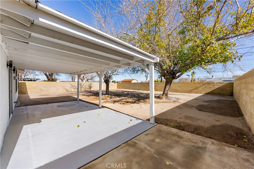 37410 Larkin Avenue Palmdale, CA 93550 - Photo 36 of 48