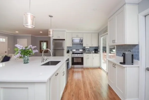 $10,000 | 39 Grafton Street, Newport, RI 02840