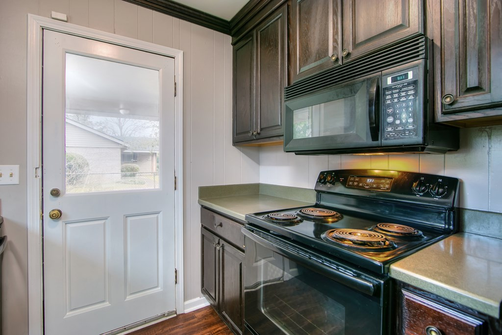 870 Perry Boulevard Sumter, SC 29154 - Photo 12 of 33 Gallery Image 12