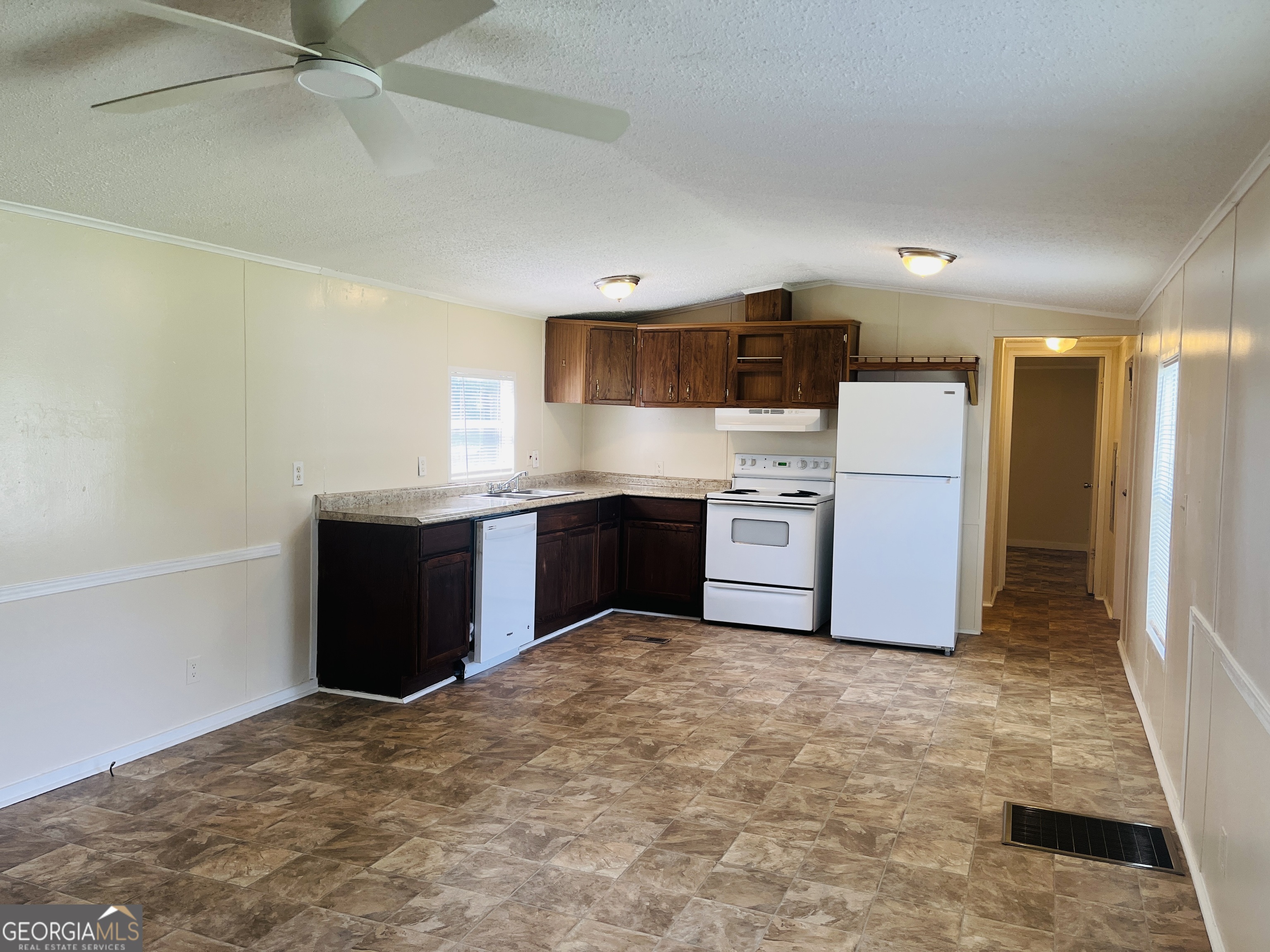 150 Hubbard Road LaGrange, GA 30240 - Photo 5 of 26