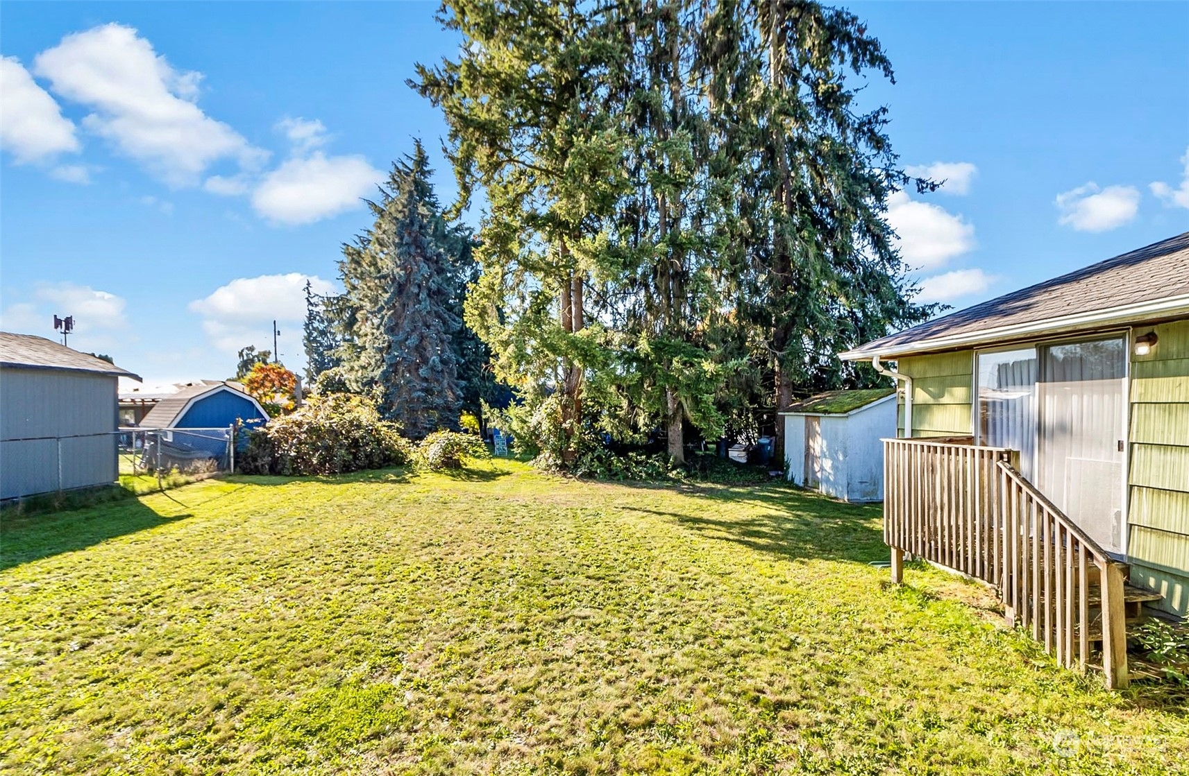 2416 6th Street Everett, WA 98201 - Photo 34 of 36 a view of a house with basketball court