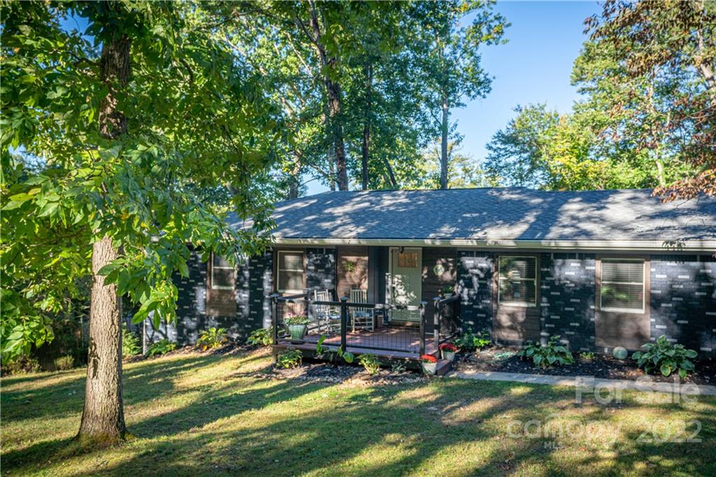 56 Rathfarnham Road Asheville, NC 28803 - Photo 12 of 46 Gallery Image 12
