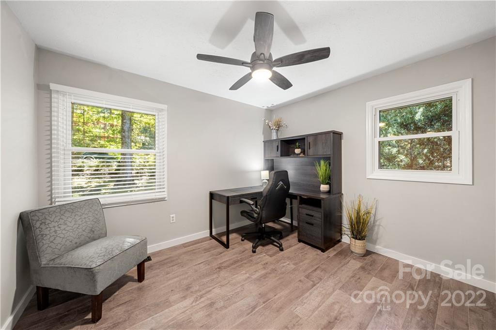 56 Rathfarnham Road Asheville, NC 28803 - Photo 33 of 46 Gallery Image 33
